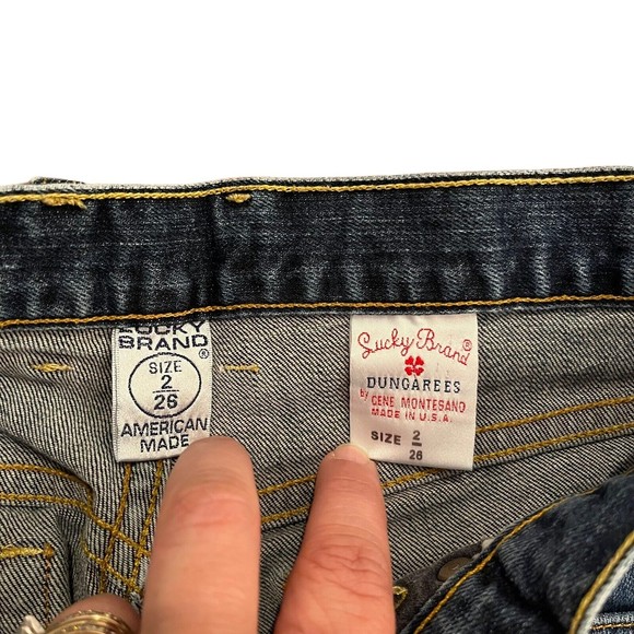 Lucky Brand Sugar Straight Leg Mid Rise Blue Denim Jeans Size 2/26 - Picture 4 of 6